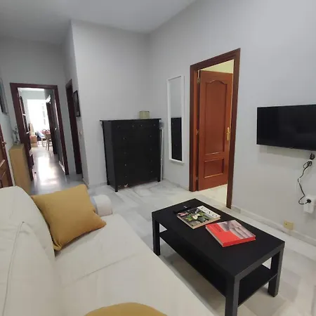 Elegancia Y Confort En El Corazon De Apartment *